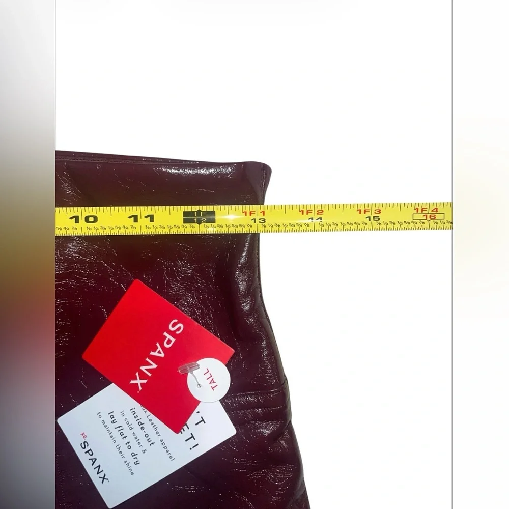 Spanx High-Shine Burgundy Faux Leather Leggings size medium